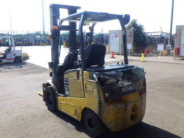 Xe nâng điện 3.0 tấn Komatsu FE30-1 serial 310190