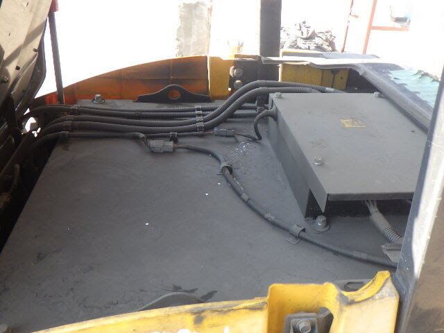 Xe nâng điện 3.0 tấn Komatsu FE30-1 serial 310190