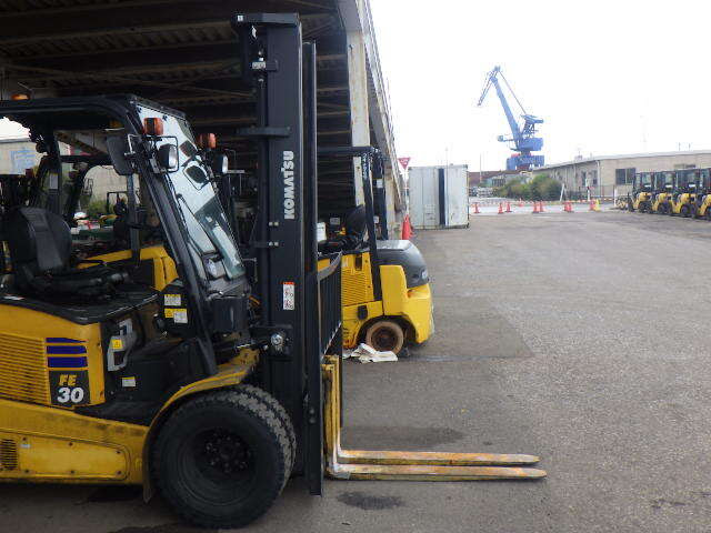 Xe nâng điện 3.0 tấn Komatsu FE30-1/310268