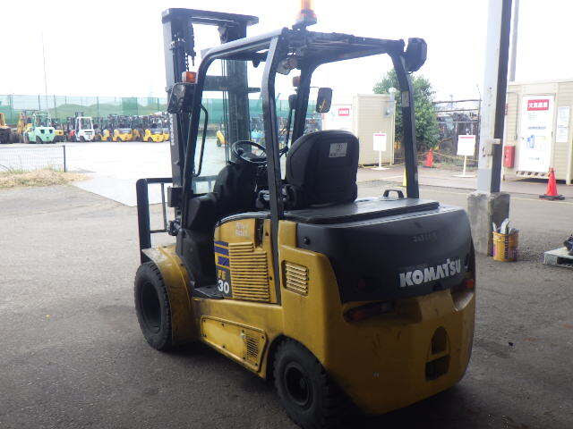 Xe nâng điện 3.0 tấn Komatsu FE30-1/310268