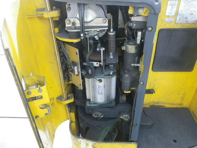 Xe nâng điện đứng lái 1.3 tấn Komatsu model FB13RS-14 serial 142508