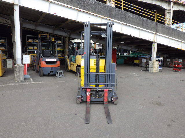 Xe nâng điện đứng lái 1.5 tấn Komatsu FBRAW15-75B-530MCS serial 131AF0224