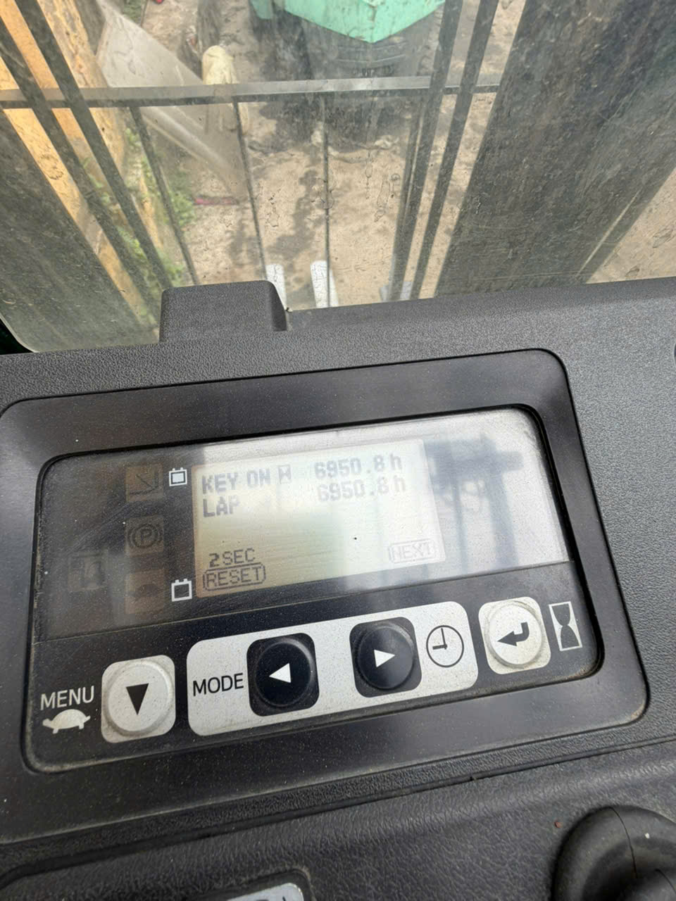 Xe nâng điện đứng lái Toyota FBR18 serial FBR18-13132