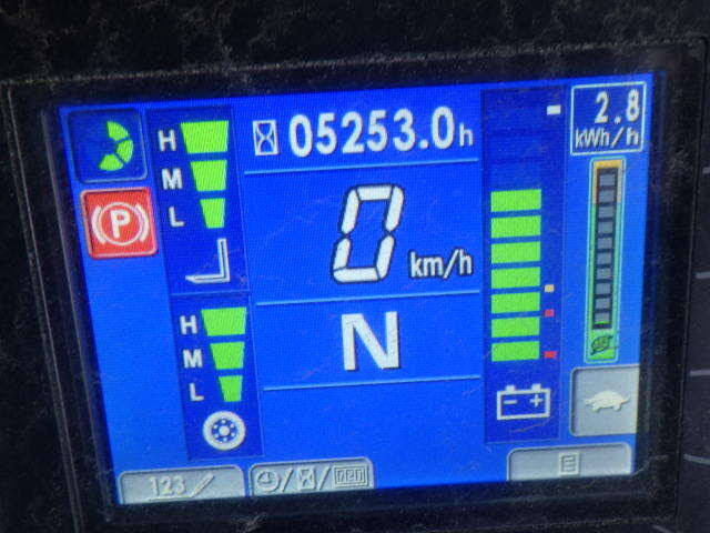 Xe nâng điện Komatsu 2.5 tấn FE25-1 serial 306455