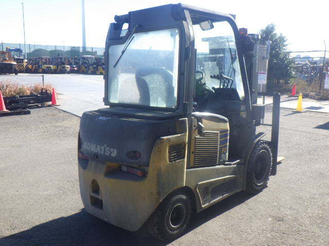 Xe nâng điện Komatsu FE30-1 #310116