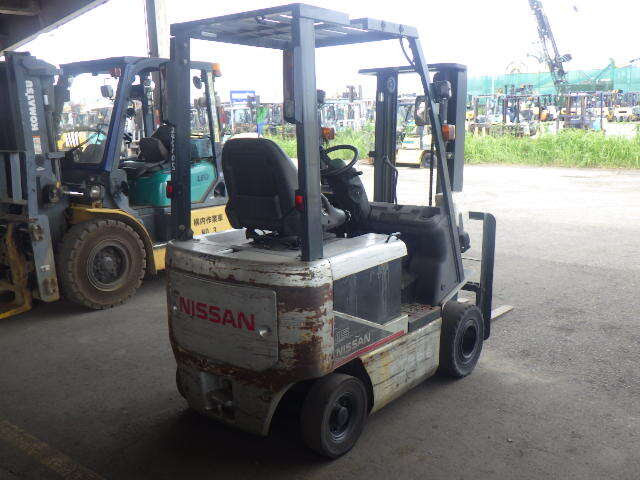 Xe nâng điện Nissan 1.5 tấn ZAF-NK1B1 (000524), sản xuất năm 2008