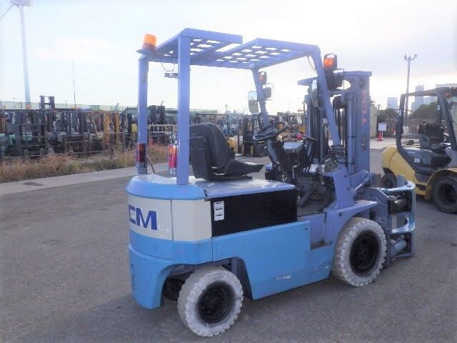 Xe nâng điện 2.5 tấn TCM FB25H5 serial 71L00532