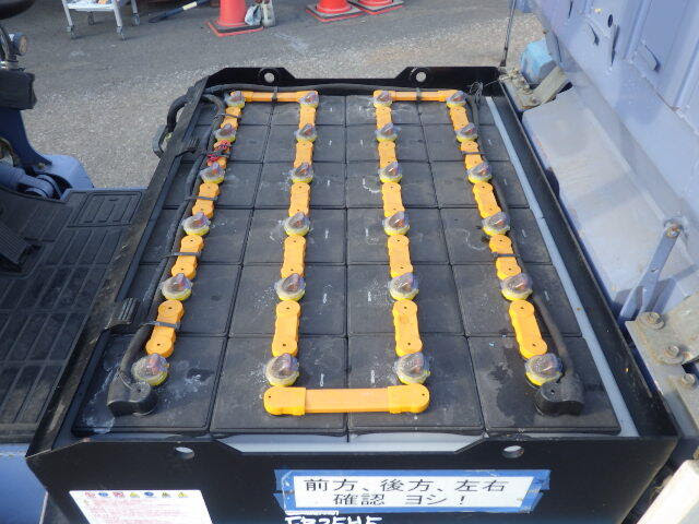 Xe nâng điện 2.5 tấn TCM FB25H5 serial 71L00532