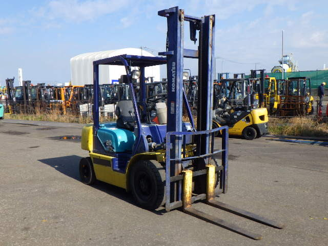 Xe nâng xăng 2.0 tấn Komatsu FG20C-14/552692