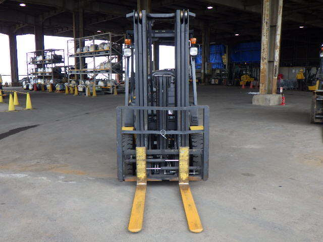 Xe nâng xăng 2.0 tấn Komatsu FG20C-17/315759