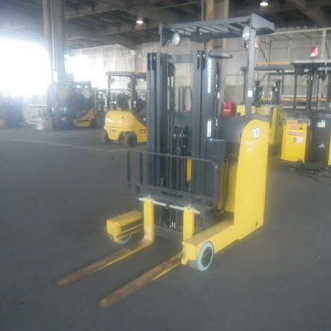 Xe nâng điện Komatsu Model: FB10RL-15 - 2018