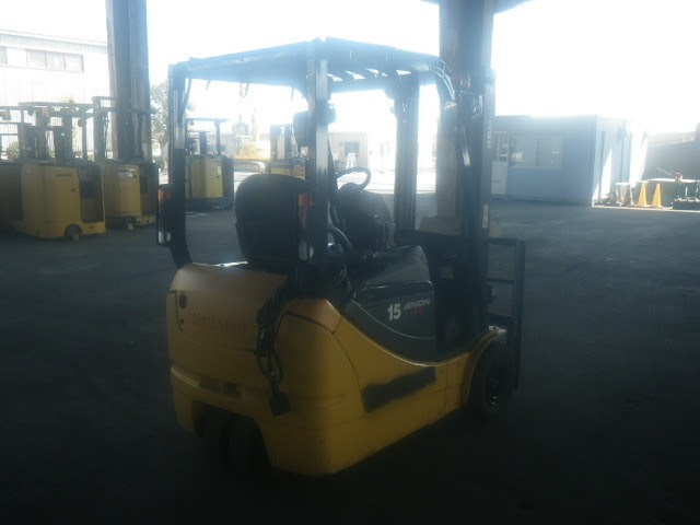 Xe nâng Komatsu 1.5 tấn 3 bánh, model: FB15ML-12