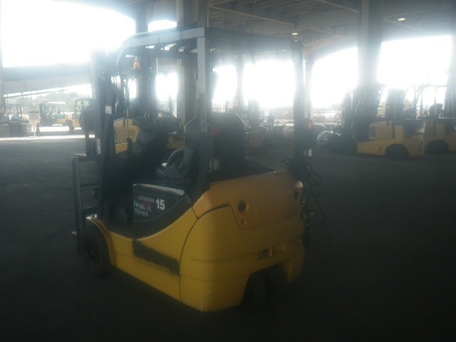 Xe nâng Komatsu 1.5 tấn 3 bánh, model: FB15ML-12