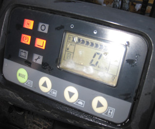 Xe nâng điện Komatsu 2.5 tấn Model: FB15-12 831665