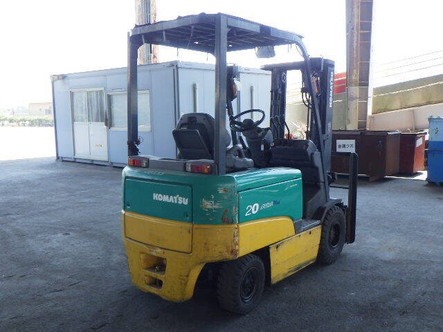 XE NÂNG ĐIỆN 2 TẤN KOMATSU FB20EXF-11 815552