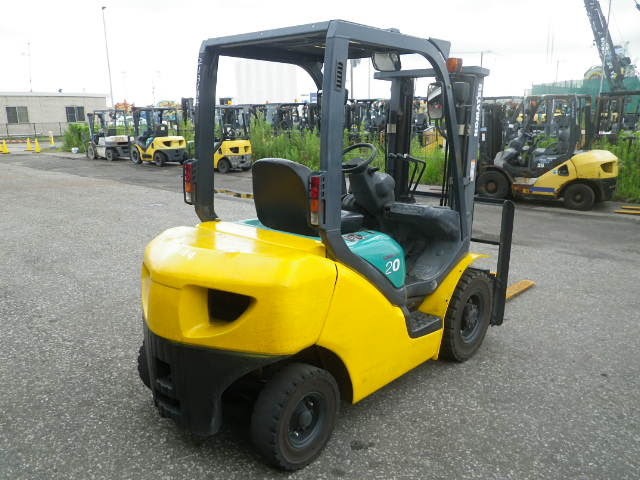 Xe nâng dầu Komatsu 2.0 tấn # 580863