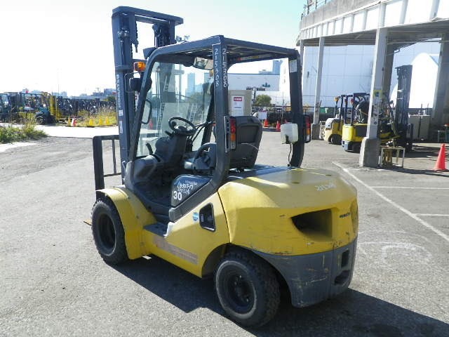 Xe nâng Komatsu chạy dầu 3 tấn FD30T-17 #310324