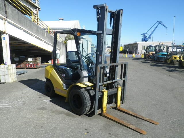 Xe nâng Komatsu chạy dầu 3 tấn FD30T-17 #310324