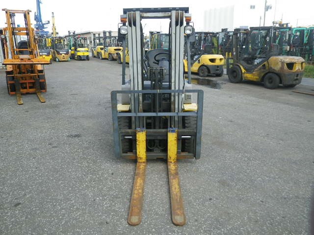 Xe nâng xăng Komatsu 2.5 tấn #332395