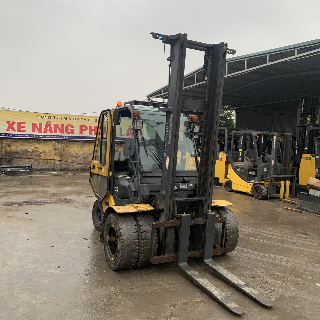 Xe nâng hàng Komatsu 3 tấn FD30T-17#326630