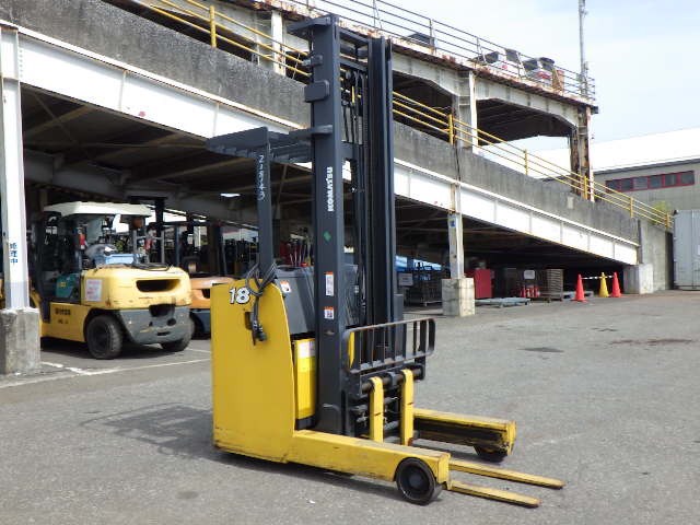 Xe nâng điện Komatsu 1.8 t Model: FB18RL-15