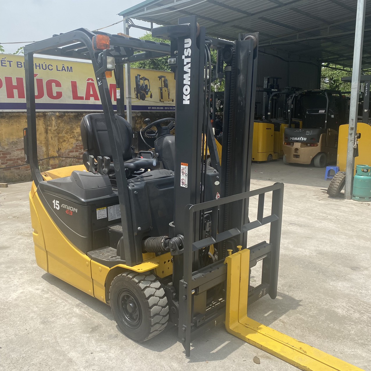 Xe nâng điện Komatsu 1.5 tấn 3 bánh FB15M-12