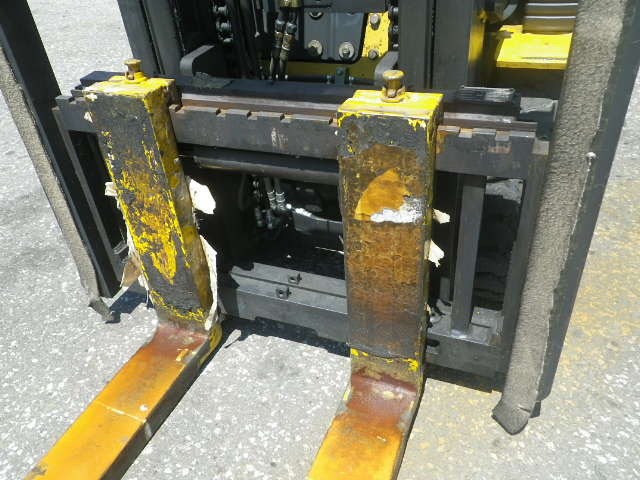 Xe nâng dầu Komatsu 3 tấn FD30NT-15