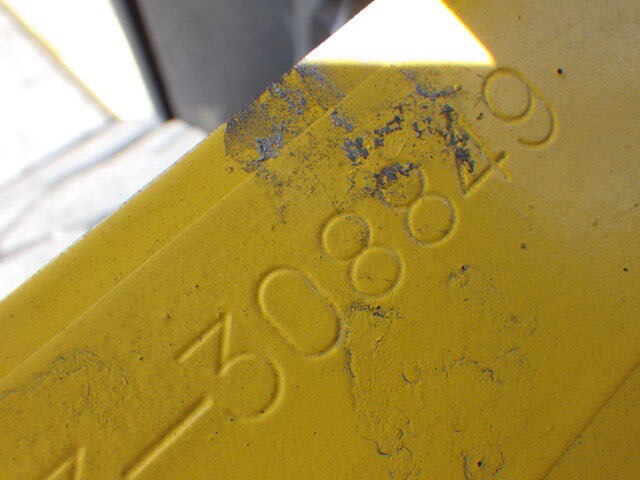 Xe nâng điện Komatsu FE30-1 nâng cao 5.0m 3 tầng