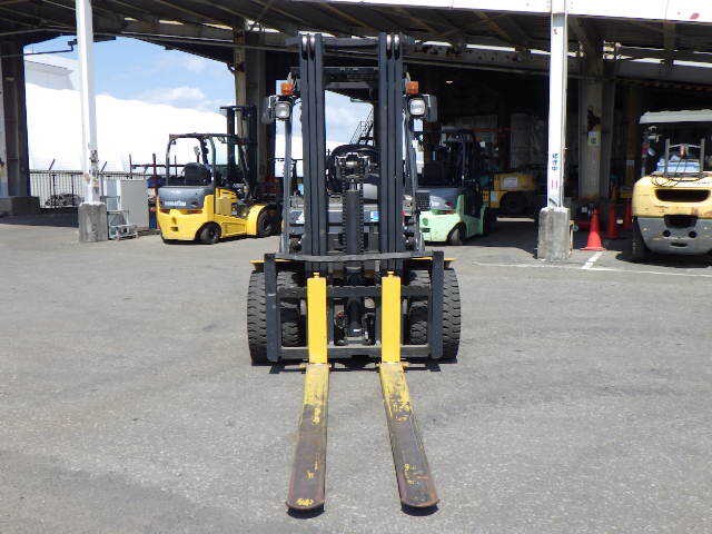 Xe nâng điện Komatsu FE30-1 nâng cao 5.0m 3 tầng