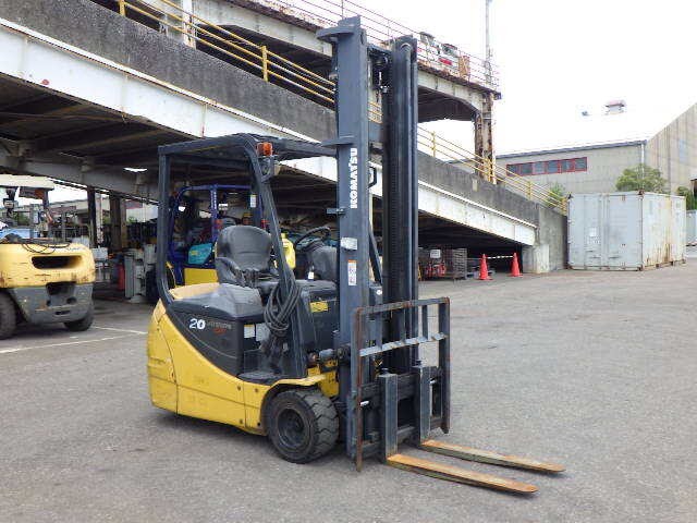 Xe nâng điện Komatsu 2 tấn FB20M-12