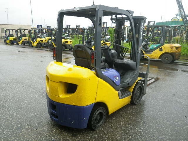 Xe nâng dầu Komatsu 2.5 tấn FD25NT-15#572391