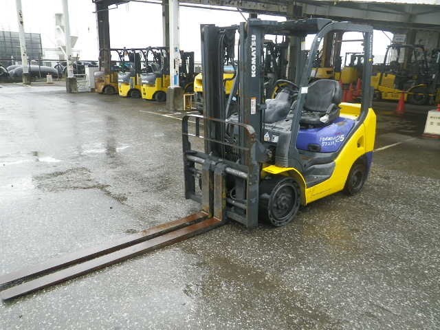 Xe nâng dầu Komatsu 2.5 tấn FD25NT-15#572391