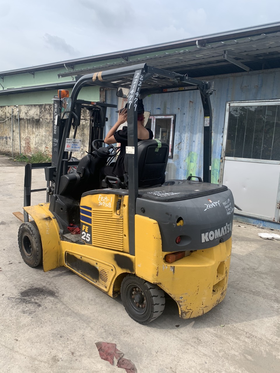 Xe nâng điện Komatsu FE25-1#30732