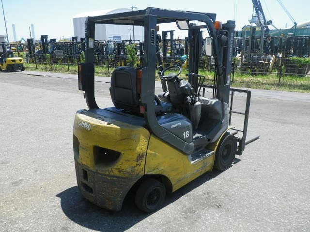 Xe nâng xăng Komatsu 1.8 tấn FG18C-20#673104