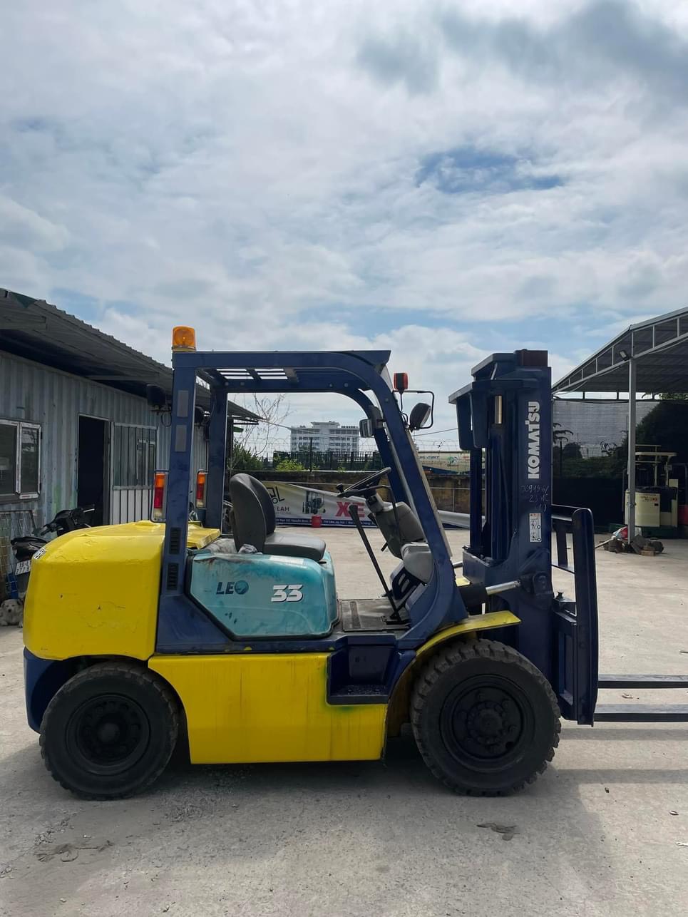 Xe nâng dầu Komatsu 3.3 tấn FD33NT-7#100791