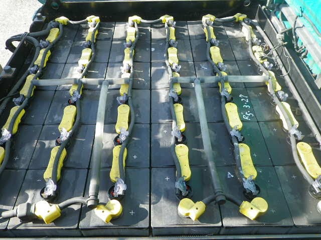 Xe nâng điện Komatsu 3 tấn FB30-11 #820191