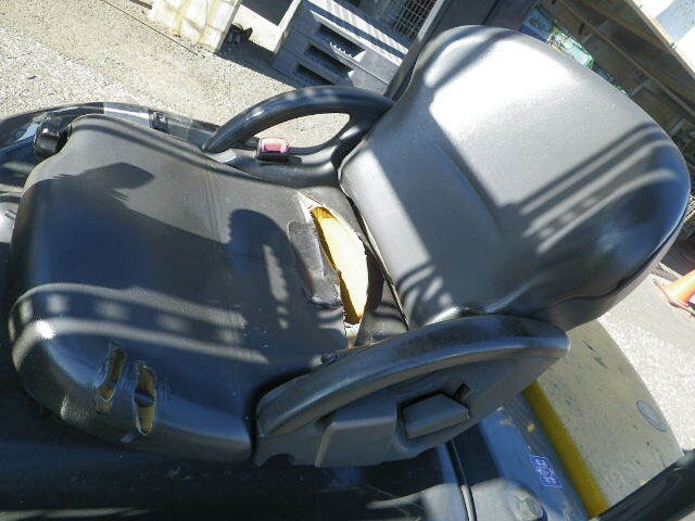 Xe nâng dầu Komatsu 3 tấn FD30C-17 #329178