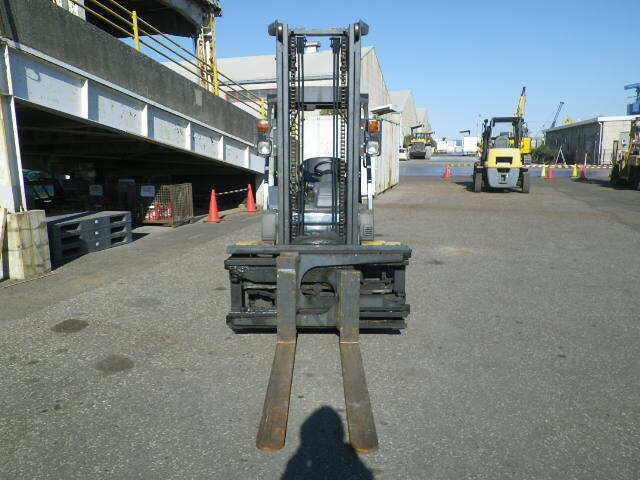 Xe nâng dầu Komatsu 3 tấn FD30C-17 #329178