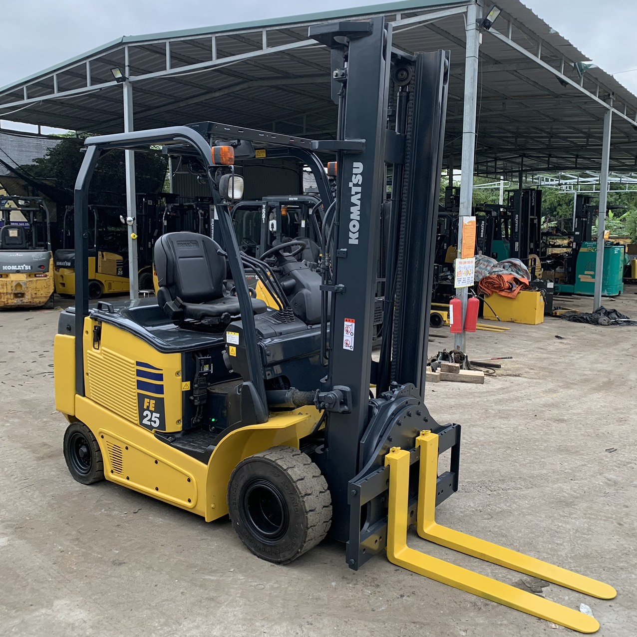 Xe nâng điện Komatsu 2,5 tấn FE25H-1 #305912