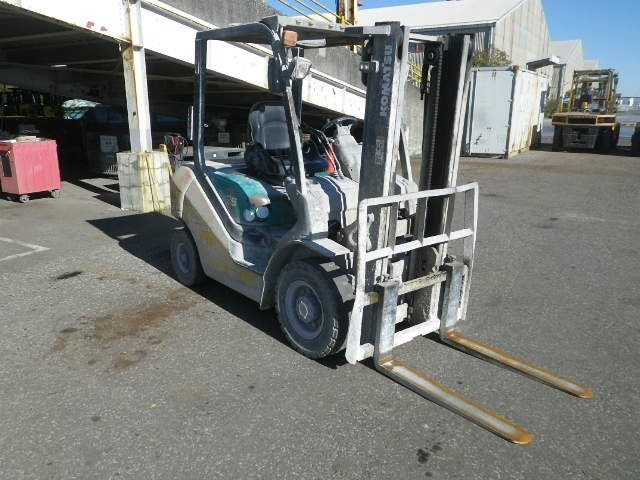 Xe nâng dầu Komatsu 2,5 tấn FD25W-16 #721129