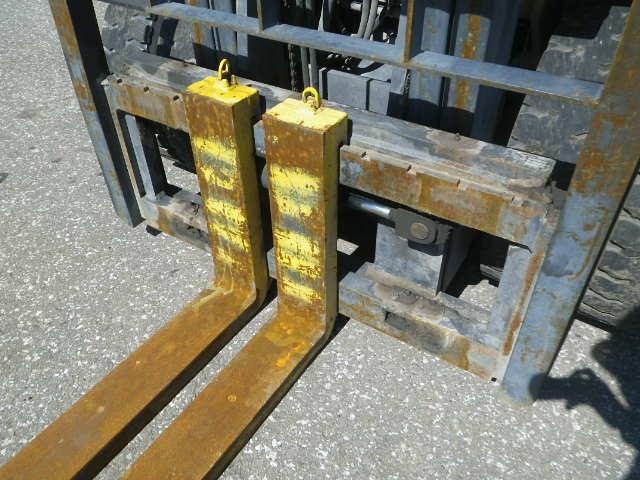 Xe nâng Komatsu 4.5 T - FD45T-8 # 111608