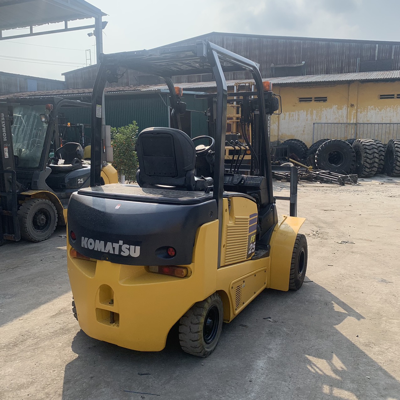 Xe nâng điện Komatsu 2,5 tấn FE25-1 #302892