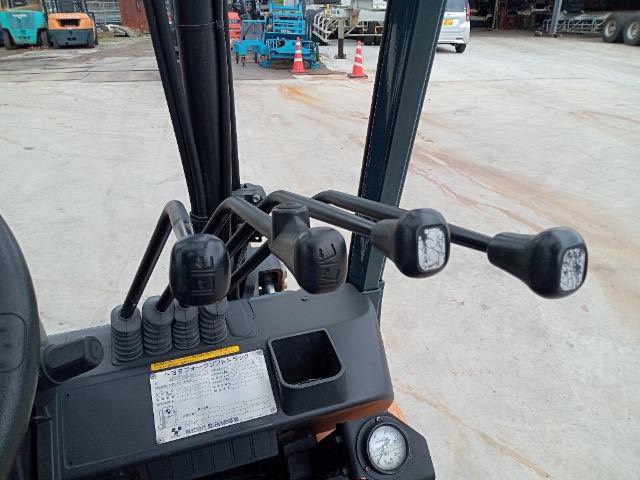 Xe nâng dầu Toyota 3.0T#02-7FD30