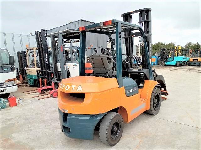 Xe nâng dầu Toyota 3.0T#02-7FD30