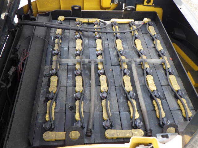 Xe nâng điện Komatsu 2.0T#FB20-12