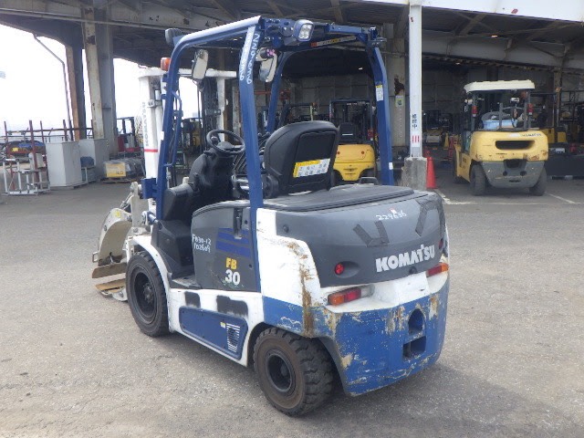 Xe nâng điện Komatsu 3.0T#102609