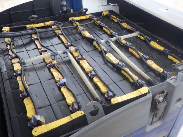 Xe nâng điện Komatsu 3.0T#102609