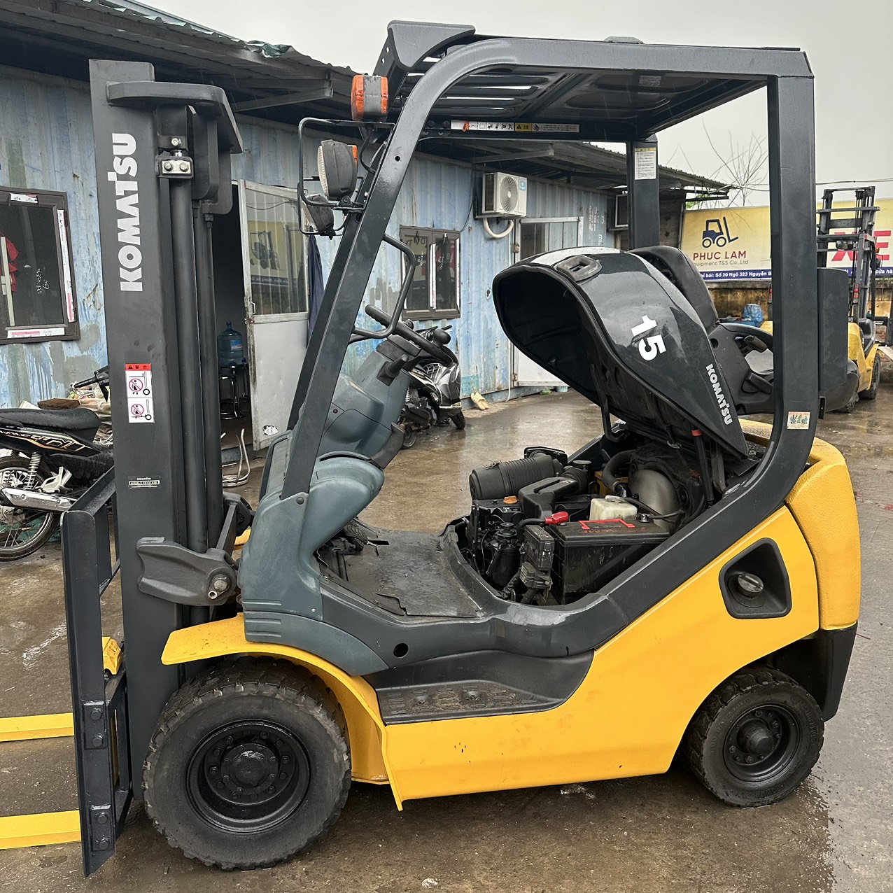 Xe nâng dầu Komatsu 1,5 tấn#FD15T-21