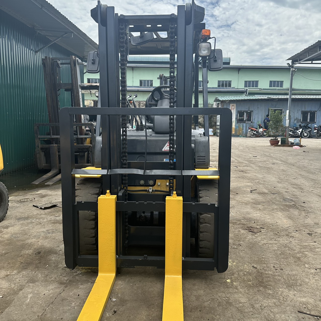 Xe nâng xăng Komatsu 3.0T#FG30C-15