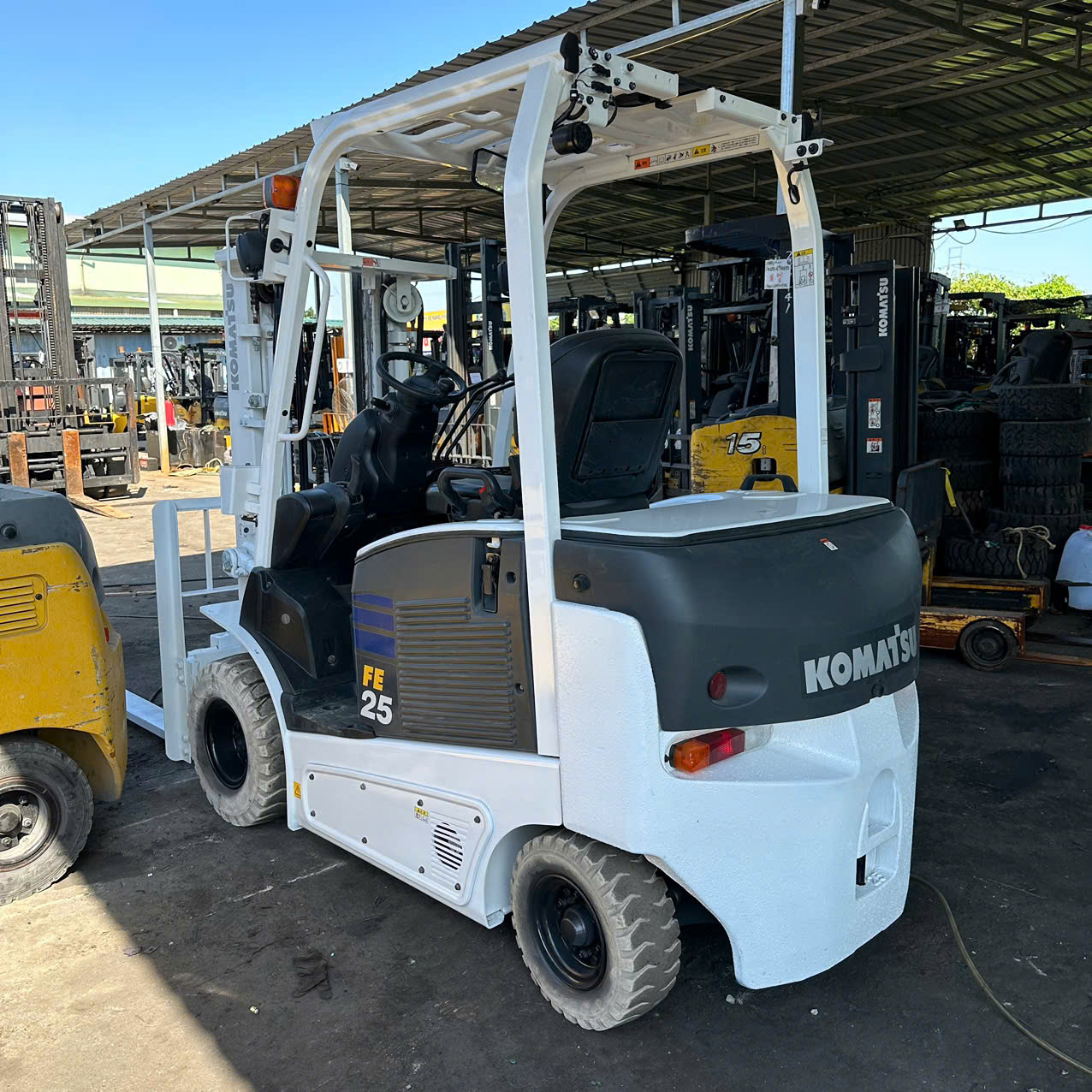 Xe nâng điện Komatsu 2,5 tấn FE25-1#305247